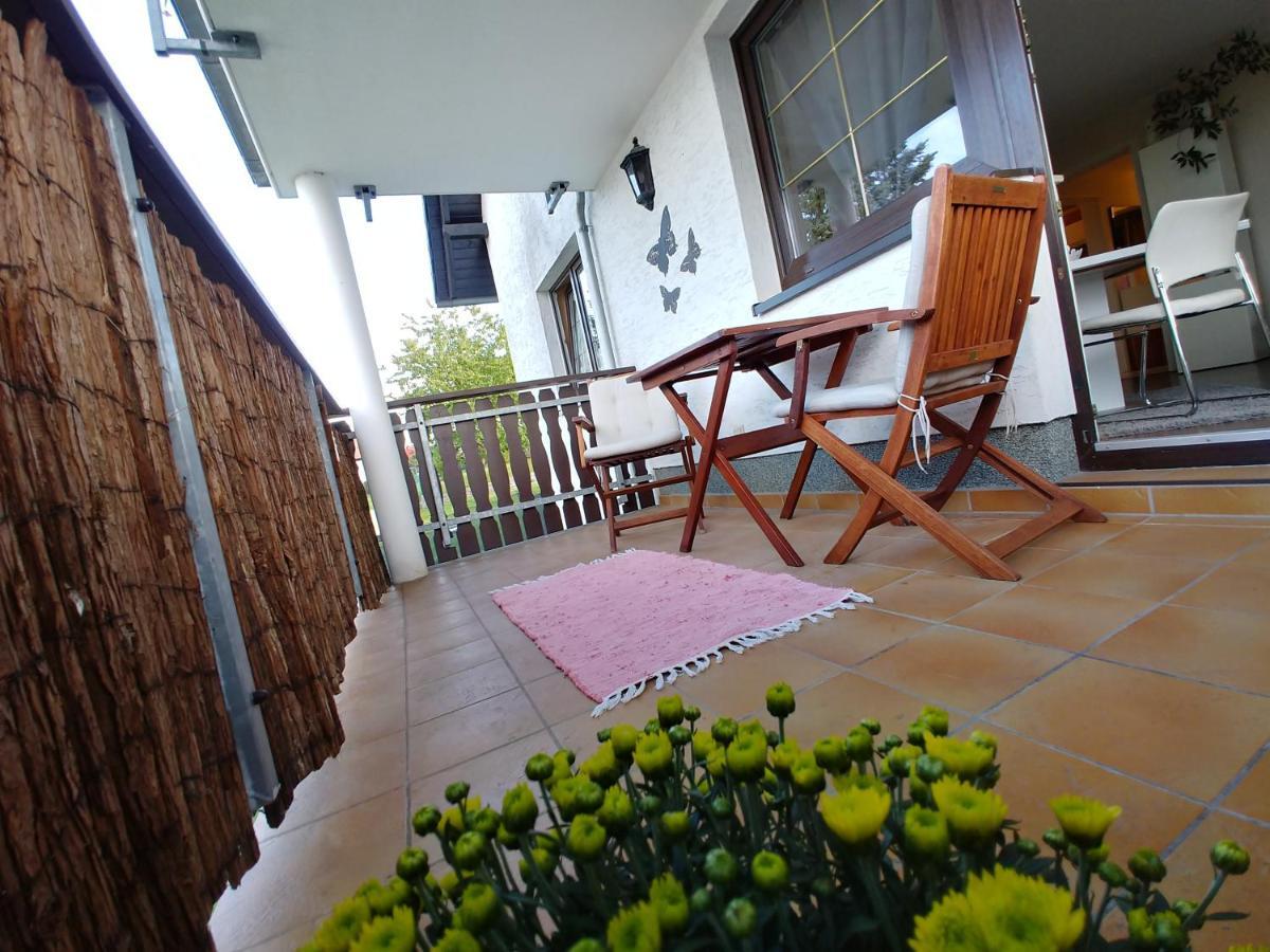 Wohlfuehlzeit Im Zittauer Gebirge Apartment Exterior foto